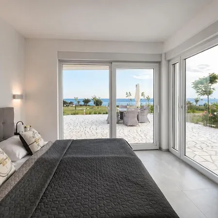 Camelot Villa *